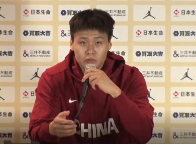 上海夺冠8天后大白边终于发声了！狂晒夺冠照庆祝：疑似回应质疑