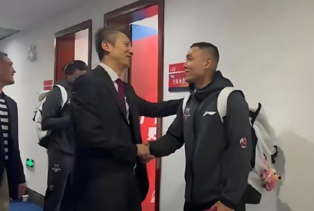 维尼染红皇马体能堪忧 老牌劲旅难逃18年厄运