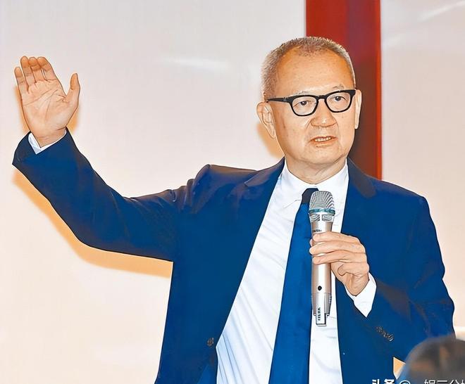 西班牙失手，皇马新援却队内最佳！穆帅新赛季有最强边后卫相助