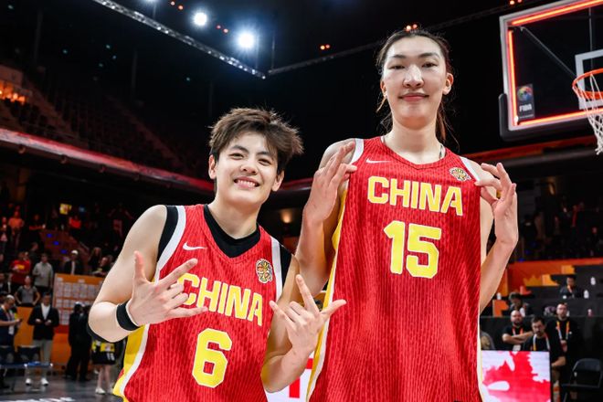归来仍是传奇，马龙和许昕的松弛与坚韧