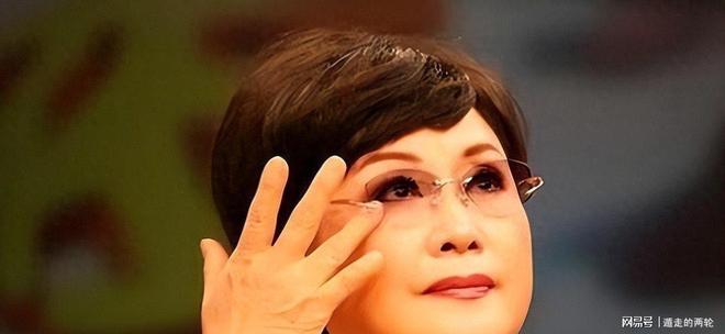 媒体人:CBA新赛季规定专人专项,不许出现球员或领队兼教练