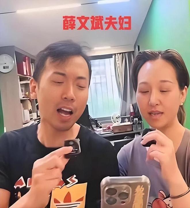 凌晨一点的北京家属院里，72岁的濮存昕用一根绳子，将自己与94岁患阿尔茨海默症的母亲紧紧系在一起