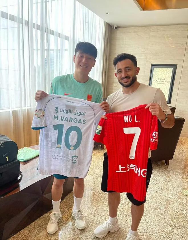 央媒发文:足球小将7战全胜捧起“小世界杯”!却只字未提董路